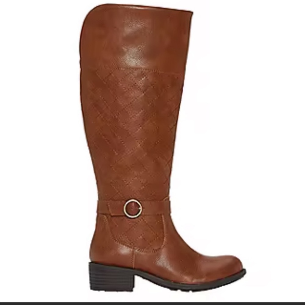 St. John’s Bay Women boots size 8.5